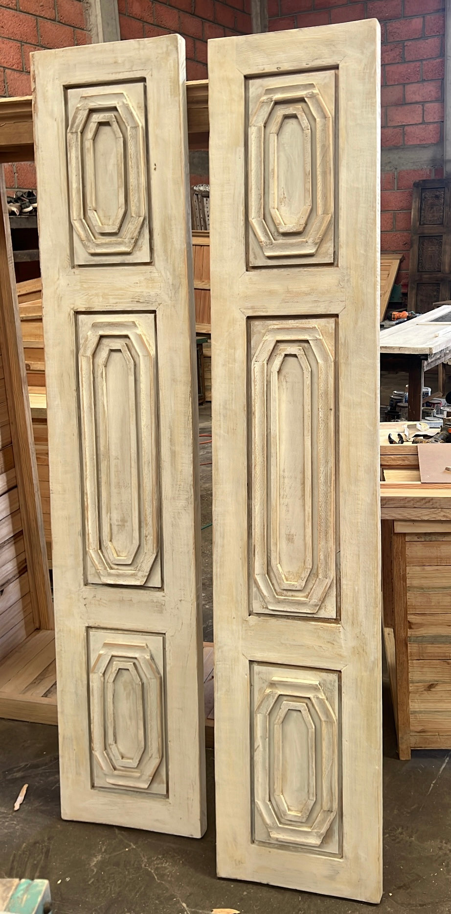Amaranta Door